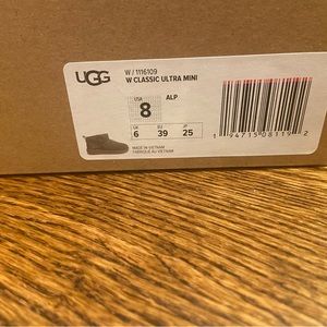 Ugg ultra mini ugg boots
